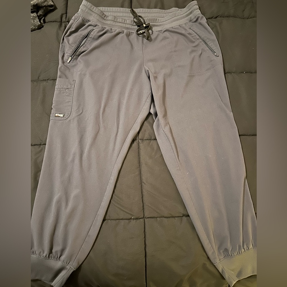 Scrub jogger pants
